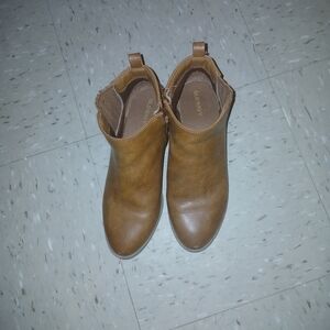 Old Navy Brown Kids Boots